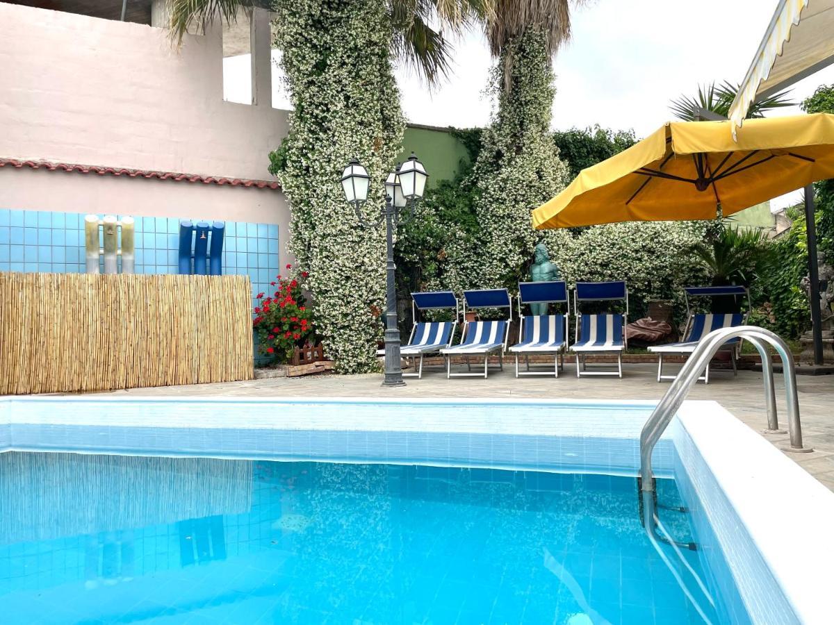 Hotel Cappuccetto Rosso Lusciano Εξωτερικό φωτογραφία